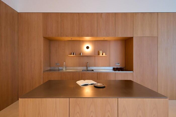 1 Bedroom Apartment To Rent In Cherry Orchard Road, Croydon, London, CR0