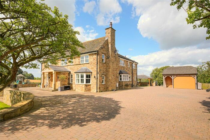 5 Bedroom Detached House For Sale In Harewood Road, East Keswick, LS17