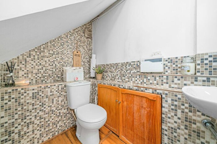 3 Bedroom Detached House For Sale In Hailes Avenue, Mount Vernon, G32