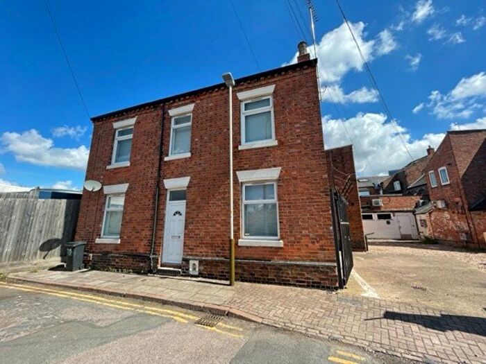 3 Bedroom Detached House To Rent In St. Marys Court, St. Marys Avenue, Braunstone, Leicester, LE3