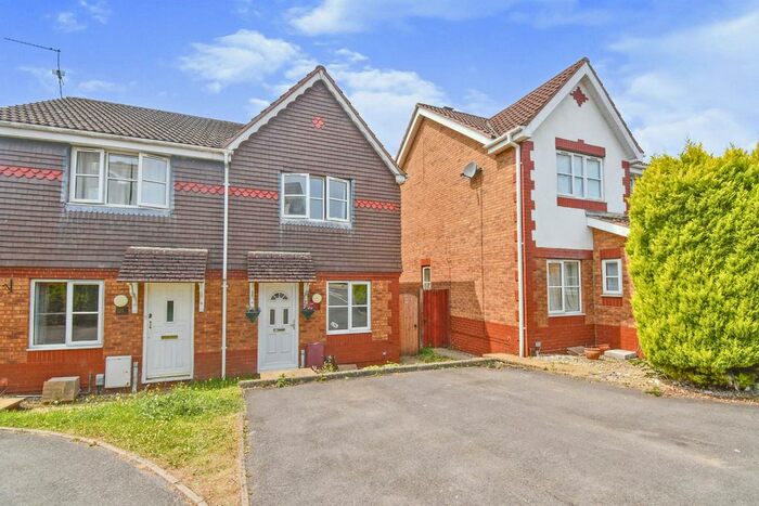 2 Bedroom Semi-Detached House To Rent In Hollington Drive, Pontprennau, Cardiff, CF23