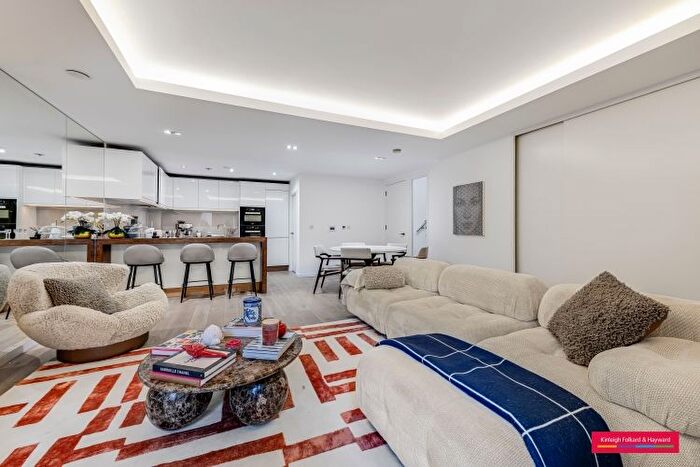 2 Bedroom Flat To Rent In Farm Lane, London, SW6