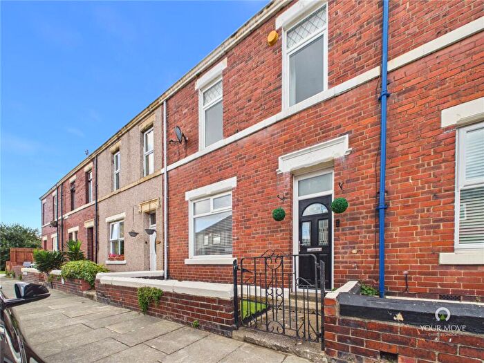 3 Bedroom Terraced House For Sale In Wansbeck Road, Jarrow, Tyne And Wear, NE32