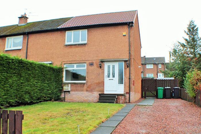 2 Bedroom Terraced House To Rent In Macbeth Road, Dunfermline, Fife, KY11