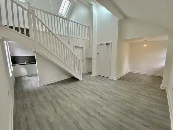 1 Bedroom Apartment To Rent In Normanton Manor, L17