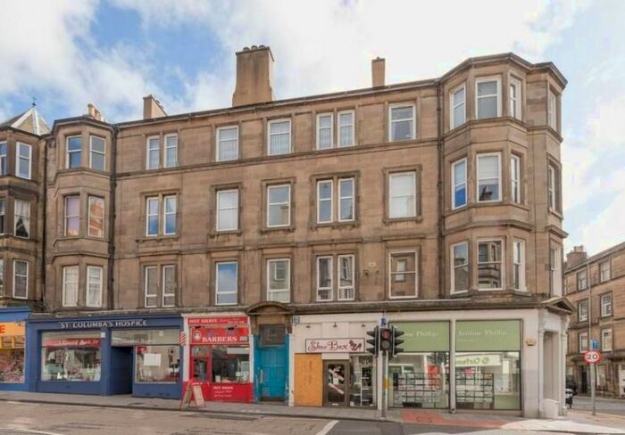 3 Bedroom Flat To Rent In Morningside Road, Morningside, Edinburgh, EH10