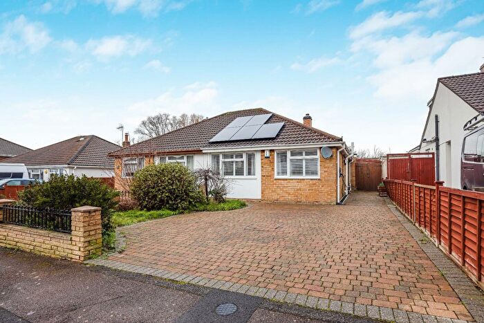 3 Bedroom Bungalow For Sale In Warden Hill, Cheltenham, GL51