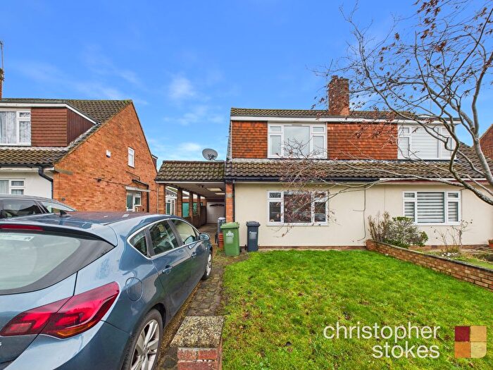 3 Bedroom Semi Detached House To Rent In Ousden Drive, Cheshunt, Hertfordshire, EN8