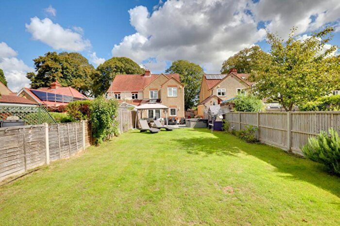 4 Bedroom Semi-Detached House For Sale In All Hallows Road, Caversham, Reading, RG4