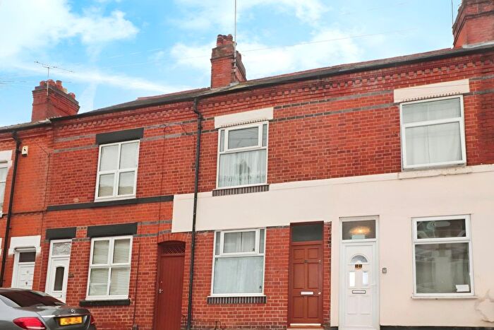 4 Bedroom Terraced House To Rent In Grasmere Street, West End, Leicester, LE2