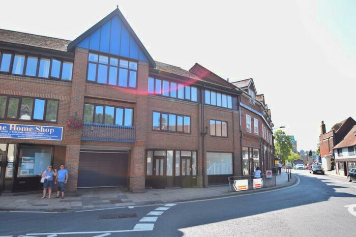 6 Bedroom Flat To Rent In Winchester City Centre, SO23