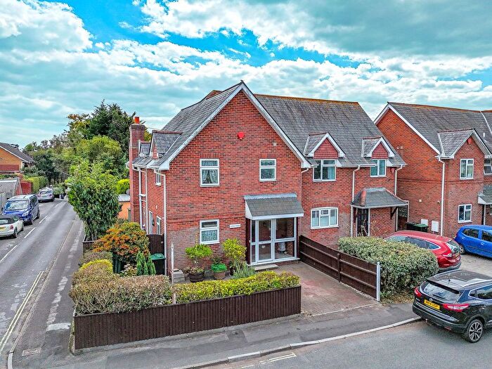 3 Bedroom Semi Detached House For Sale In Christchurch Road, Barton On Sea, New Milton, BH25