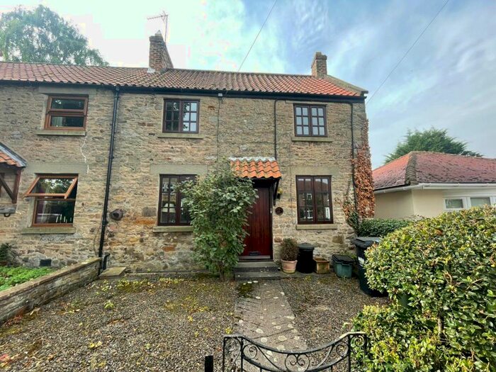 3 Bedroom Property To Rent In Marygate, Barton, Richmond, DL10