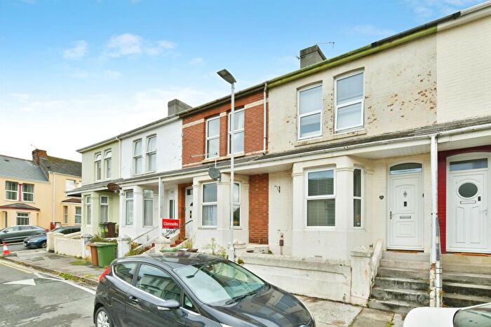 3 Bedroom Terraced House For Sale In Wordsworth Road, Plymouth, PL2