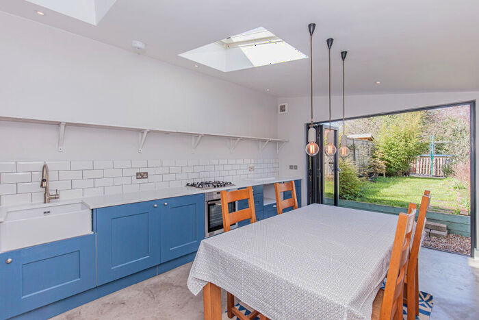 2 Bedroom Semi-Detached House To Rent In Howard Street, Oxford, OX4