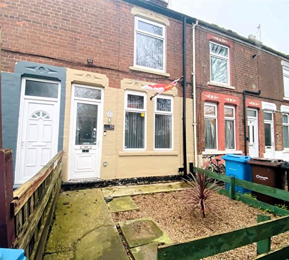 2 Bedroom Property For Sale In Brunswick Terrace, Hull, HU8