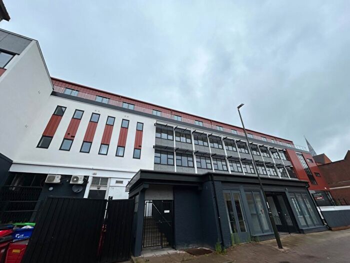 2 Bedroom Apartment To Rent In Burlington Square, Chesterfield, S40