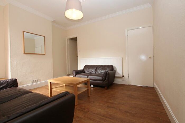 4 Bedroom Terraced House To Rent In Harrow Road, LE3