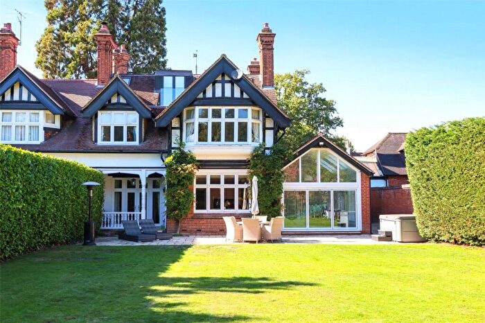 5 Bedroom Semi Detached House To Rent In Ashley Road, Walton-On-Thames, KT12