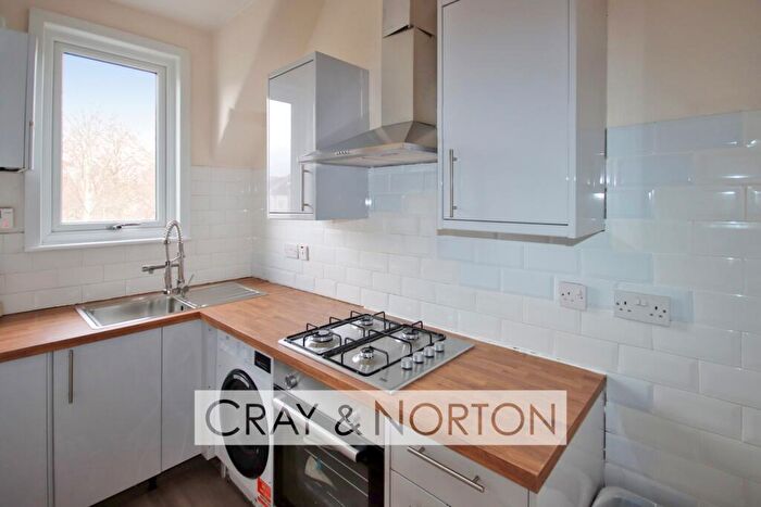 2 Bedroom Flat To Rent In Lower Addiscombe Road, Addiscombe, CR0