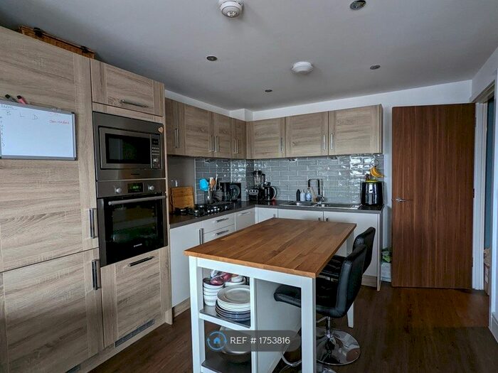 1 Bedroom Flat To Rent In Marquess Drive, Bletchley, MK2