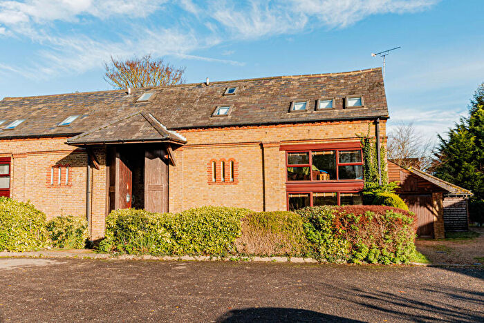 3 Bedroom Terraced House For Sale In Easole Street, Nonington, Dover, CT15