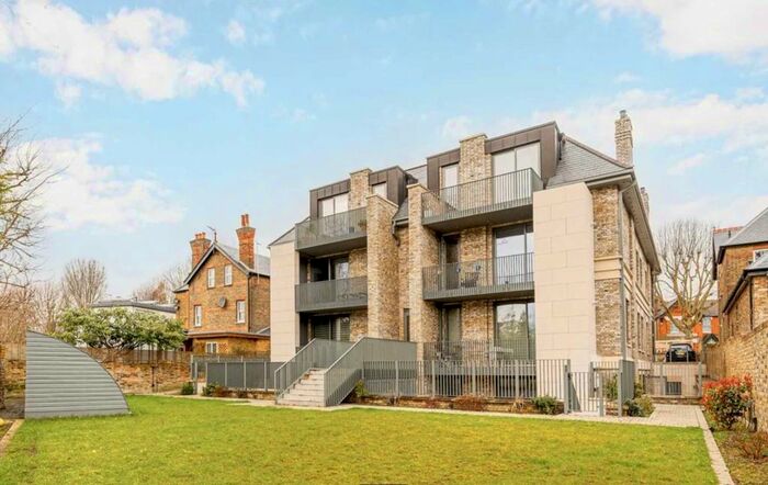 1 Bedroom Flat To Rent In London, London, W5