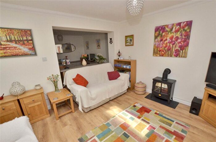 3 Bedroom Bungalow For Sale In Heathfield Road, West Moors, Ferndown, Dorset, BH22