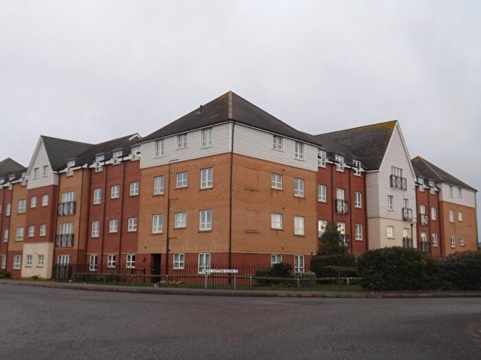 2 Bedroom Apartment To Rent In Cotton Court, River View, Northampton, NN4