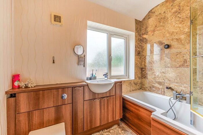 3 Bedroom Terraced House For Sale In Keswick Walk, Walsgrave, CV2
