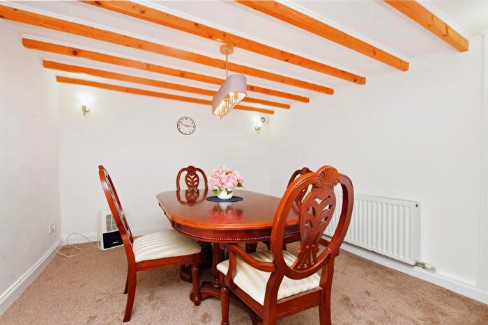 2 Bedroom Cottage For Sale In Sidmouth Cottages, Plymouth, PL4