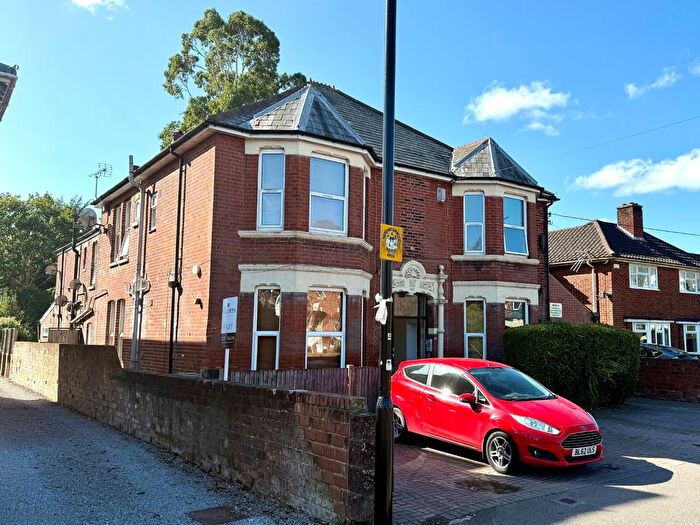 1 Bedroom Flat To Rent In Howard Road, Southampton, Hampshire, SO15