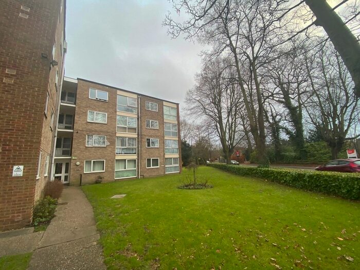 1 Bedroom Flat To Rent In Hansart Way, Enfield EN2