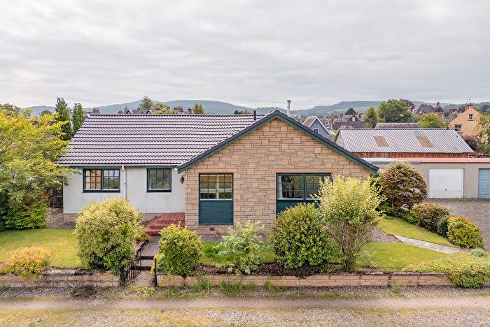 3 Bedroom Detached Bungalow For Sale In School Road, Comrie, Comrie, PH6