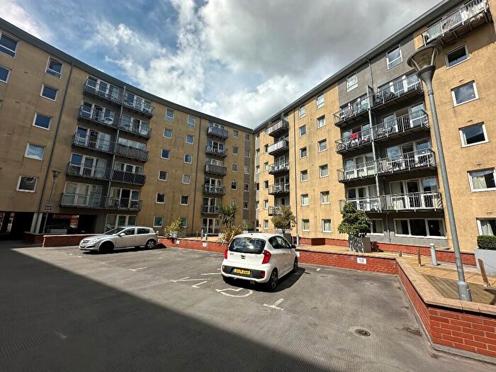 2 Bedroom Apartment To Rent In The Quartz, Hall Street, Jewellery Quarter, Birmingham, B18
