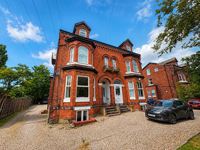 1 Bedroom Flat To Rent In Alexandra Road, Sale, M33