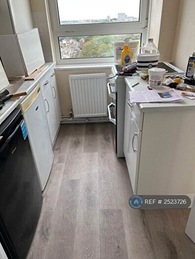 1 Bedroom Flat To Rent In Willowfield Tower., Harlow, CM18
