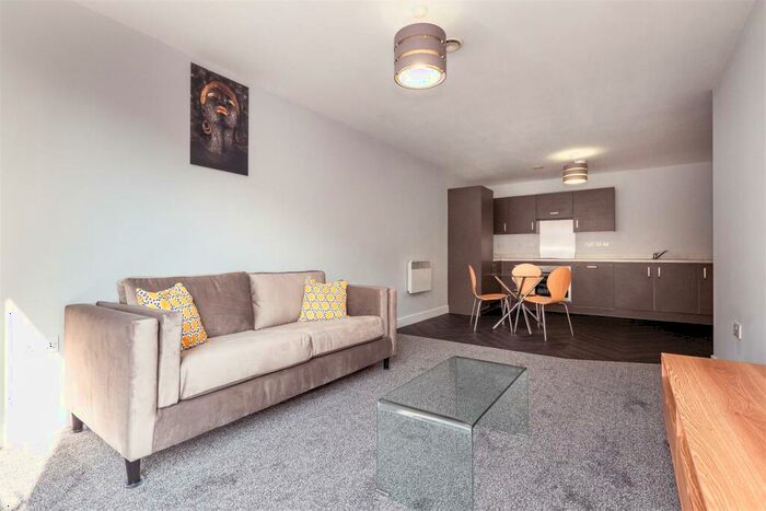 2 Bedroom Apartment To Rent In Bridgewater Point, Ordsall Lane, Salford, M5