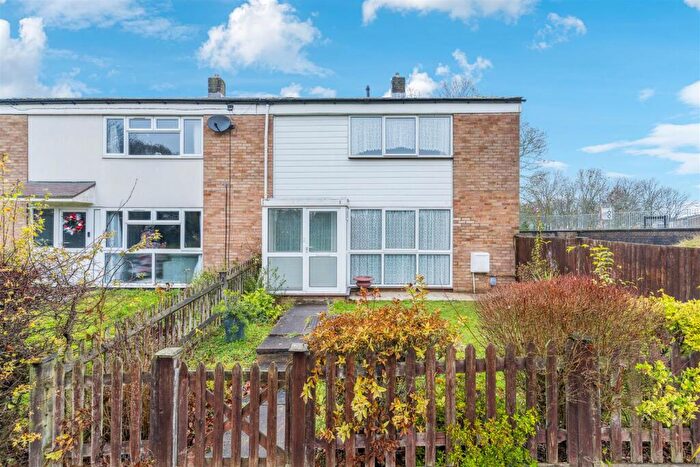 2 Bedroom End Of Terrace House For Sale In Verity Way, Stevenage, SG1