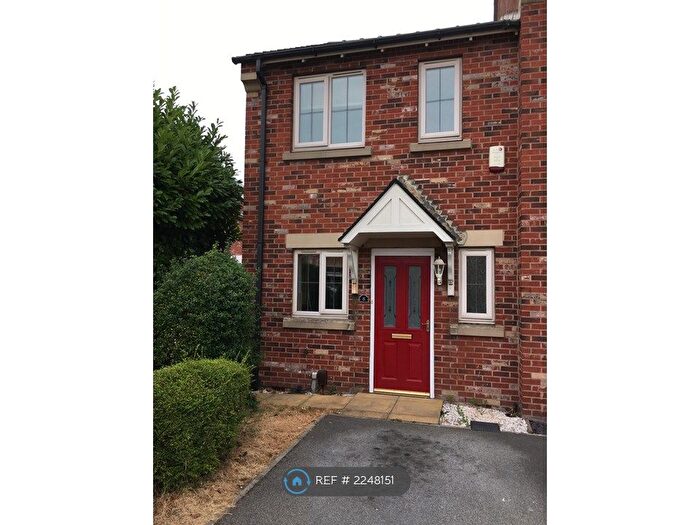 2 Bedroom Terraced House To Rent In Claymoor Close, Mansfield, NG18