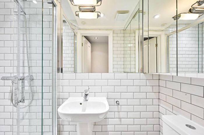 Studio To Rent In Gloucester Place, Marylebone, London, NW1