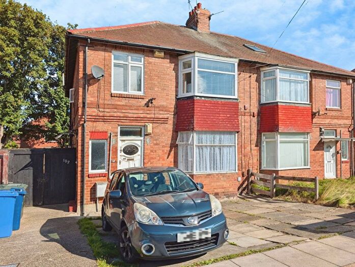 2 Bedroom Flat For Sale In Severus Road, Fenham, Newcastle Upon Tyne, NE4