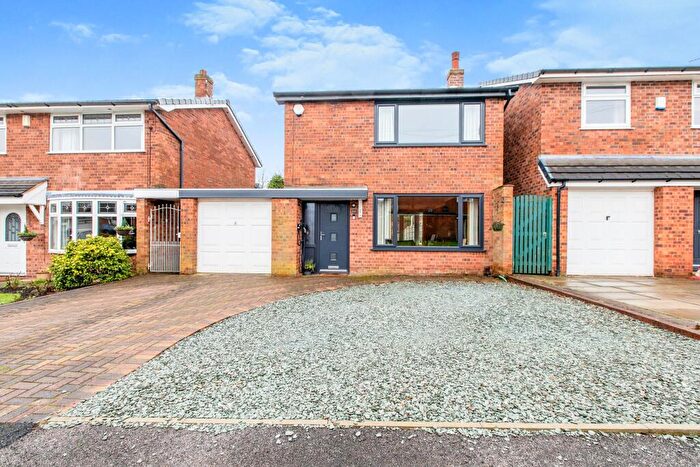 3 Bedroom Detached House For Sale In The Grove, Chorley, PR7