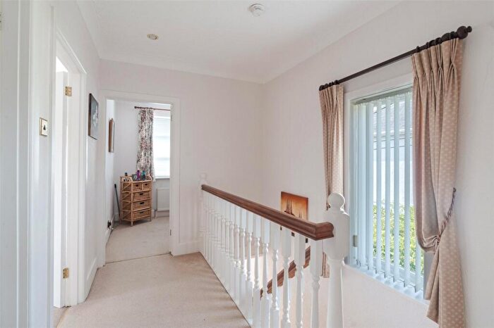 3 Bedroom Detached House For Sale In Wimborne Road West, Wimborne, Dorset, BH21