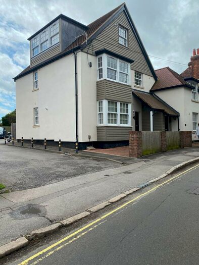 2 Bedroom Apartment To Rent In High Street, Hamble, Southampton, SO31