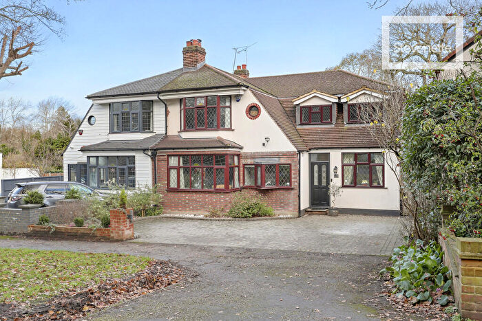 4 Bedroom Semi Detached House For Sale In Piercing Hill, Theydon Bois, CM16