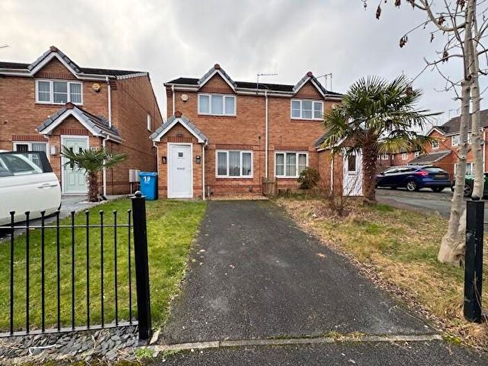 2 Bedroom Semi Detached House To Rent In Shadowbrook Avenue, Manchester, M23