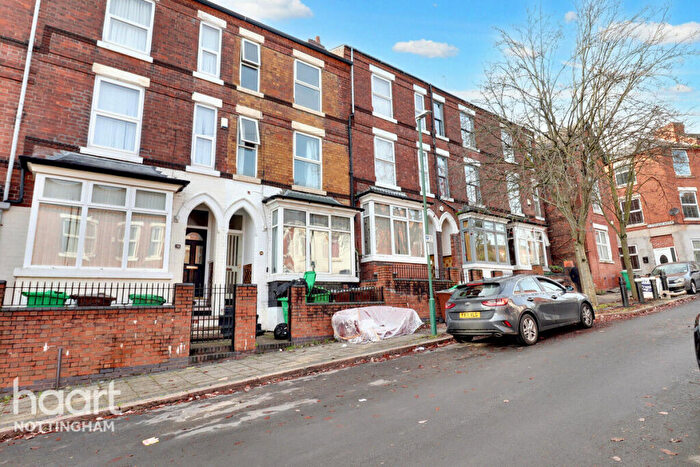 6 Bedroom Terraced House For Sale In St Stephens Road, Sneinton, NG2