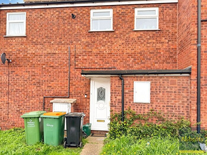 3 Bedroom Property To Rent In Westfield, Basildon, SS15