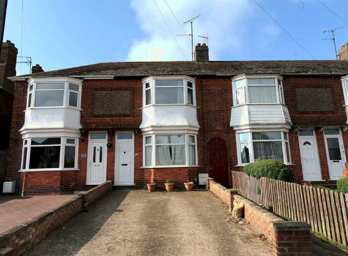 2 Bedroom Terraced House To Rent In Hillside Road, Wellingborough, NN8